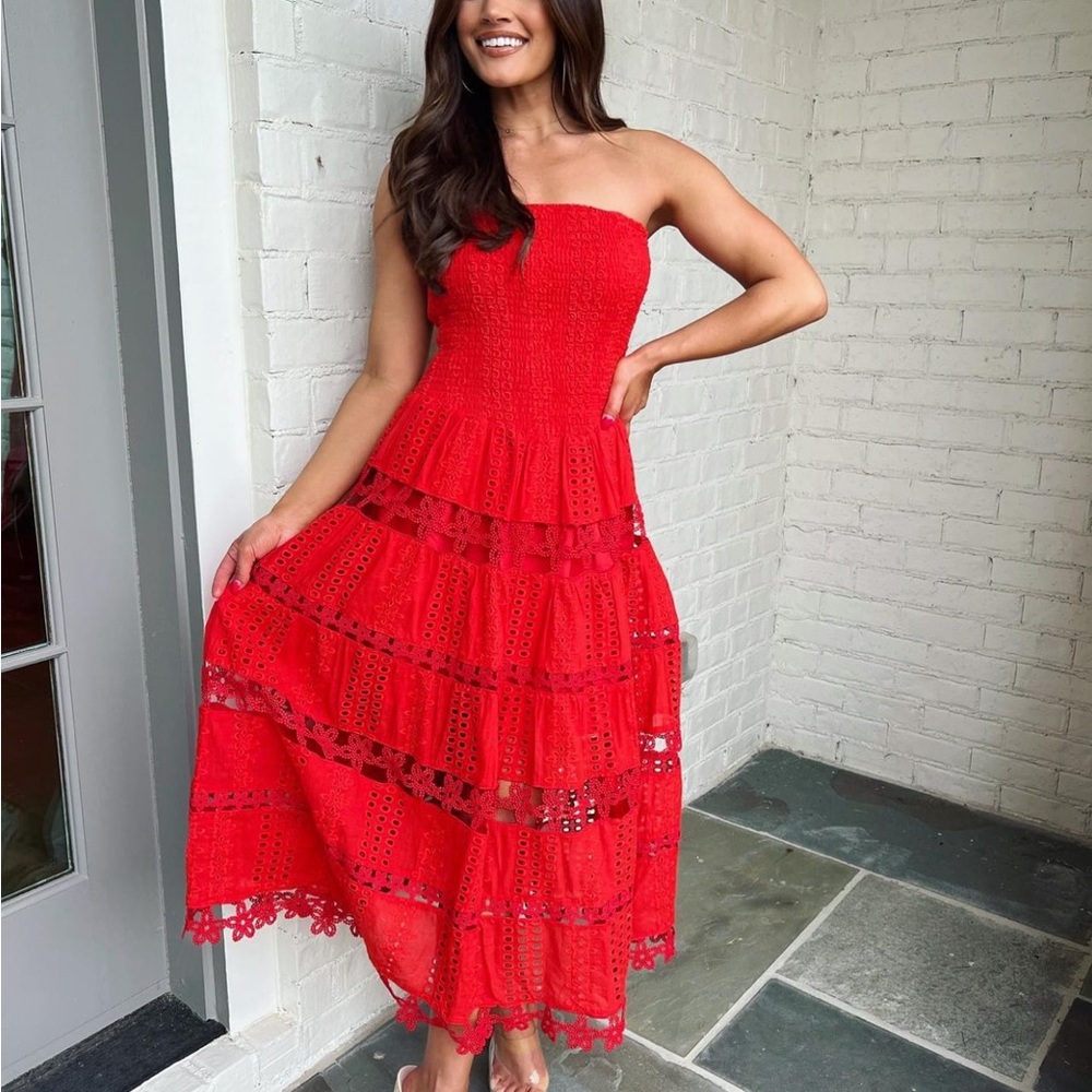 Lola Eyelet tube dress